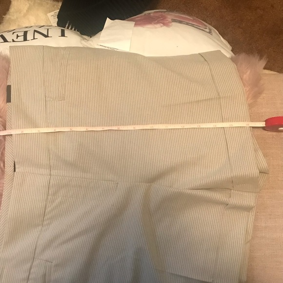 Limited Express Shorts - Picture 6 of 8